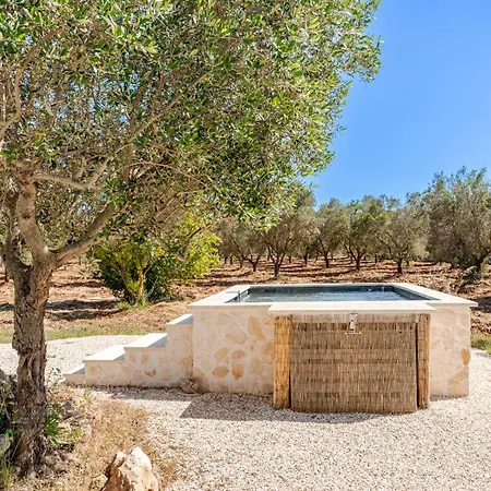 Trullo Ugo Hébergement de vacances Carovigno