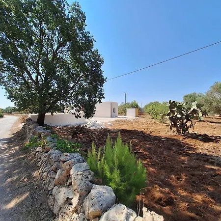 Trullo Ugo Holiday home *