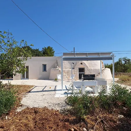 Holiday home Trullo Ugo