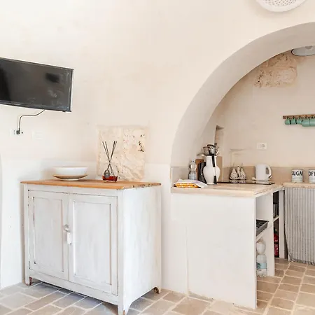 Trullo Ugo Carovigno