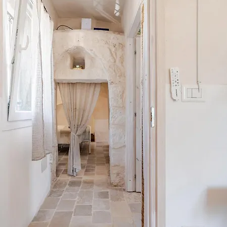Trullo Ugo * Carovigno