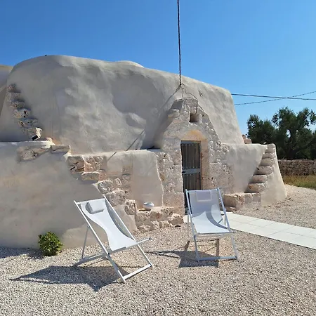 Trullo Ugo Ferienhaus *